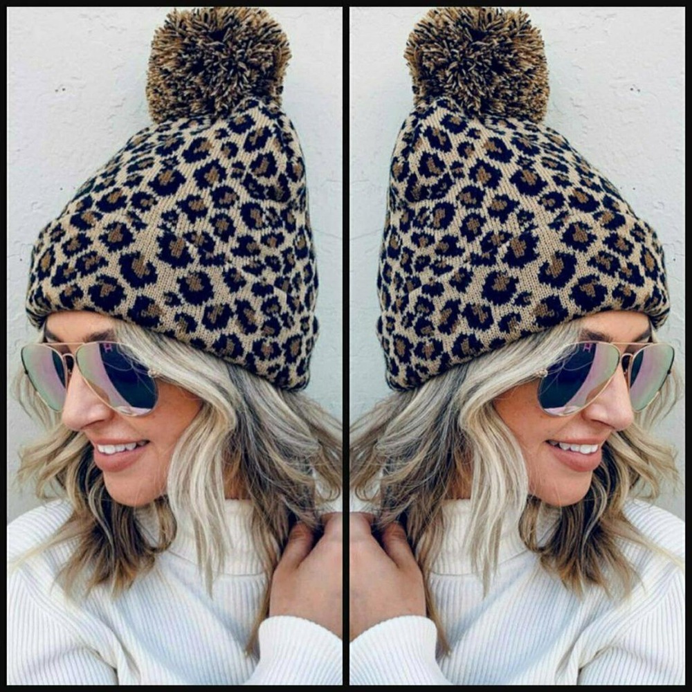 NEW NWT Boutique Leopard Knit PomPom Beanie Hat Black Brown Tan